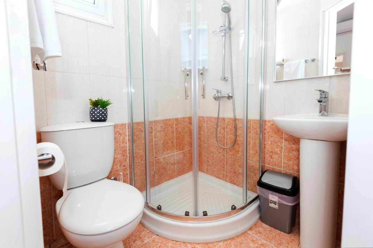 Villa White Star - 100M From Serena Beach Protaras Ngoại thất bức ảnh