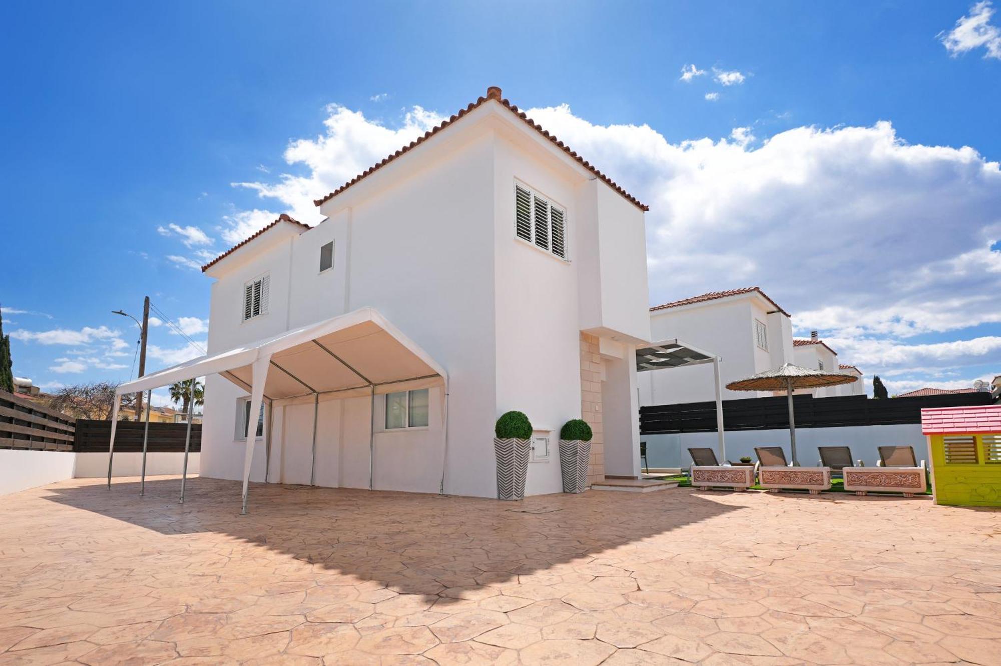 Villa White Star - 100M From Serena Beach Protaras Ngoại thất bức ảnh